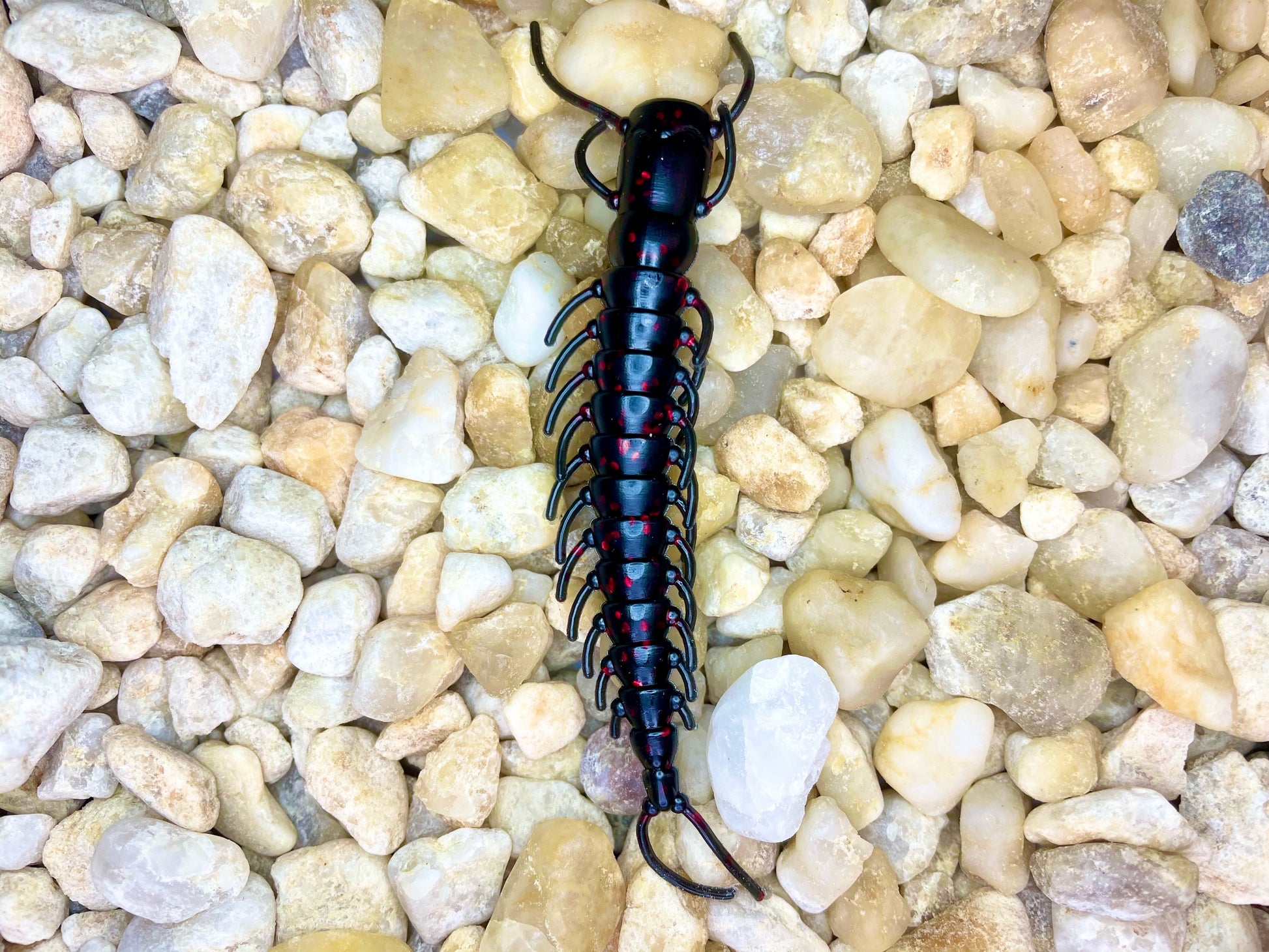 Hellgrammites Black with Red Flake – 304Lures